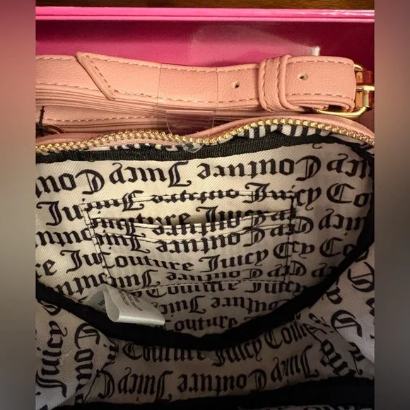 “SOLD” Juicy Couture Faux Fur Heart Crossbody Bag Taffy Pink Wallet Gift Set - Picture 6 of 11